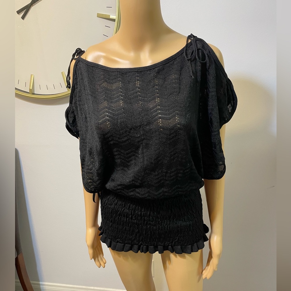 Arden B Black Cold-Shoulder Knit Sweater Top